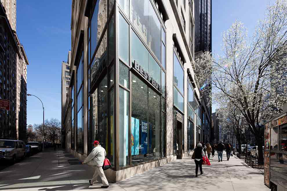 1880_broadway_gallery1