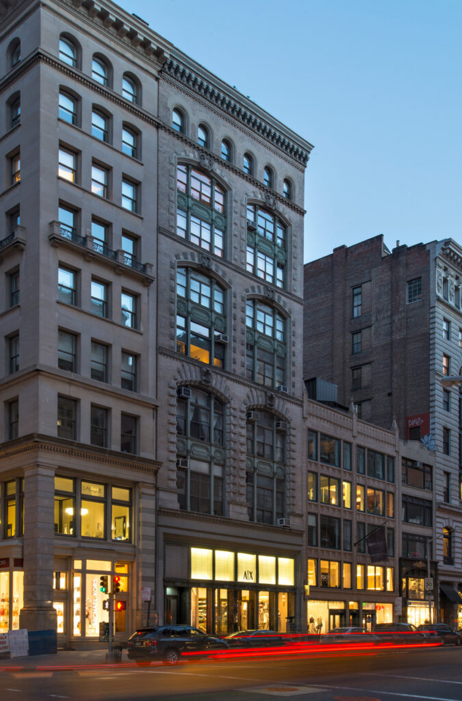 ArmaniExchange_Exteriors-15